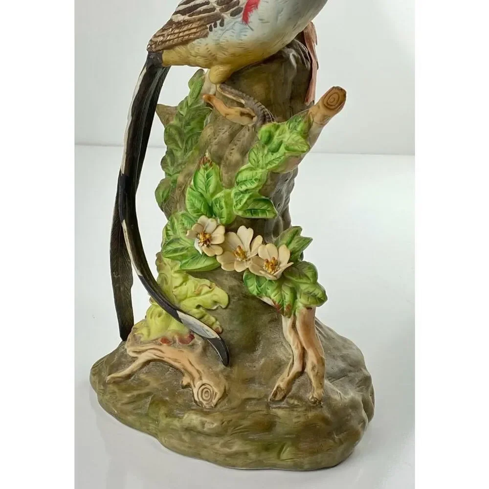 Vintage 1979 Ski Country Flycatcher Bird DeCanter Limited Edition - No Lid CG080